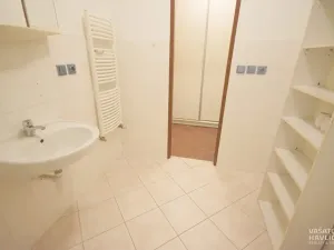 Pronájem bytu 1+kk, Hradec Králové, Štefánikova, 36 m2