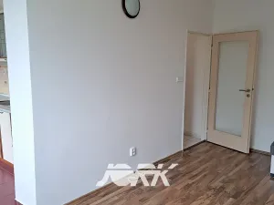 Pronájem bytu 1+1, Pardubice, Sakařova, 39 m2