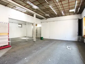 Prodej obchodního prostoru, Kolín, Tovární, 229 m2