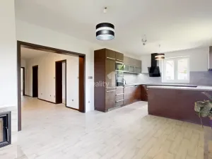 Prodej rodinného domu, Komorovice, 230 m2