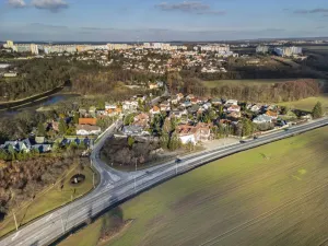 Prodej komerční nemovitosti, Praha - Petrovice, Novopetrovická, 1433 m2