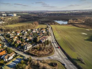 Prodej komerční nemovitosti, Praha - Petrovice, Novopetrovická, 1433 m2