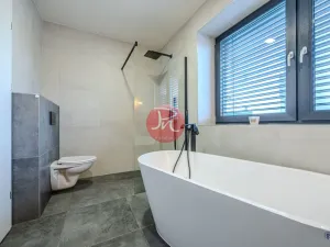 Pronájem bytu 2+kk, Ostrava, Třebovická, 84 m2