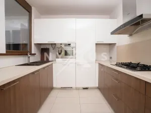 Pronájem rodinného domu, Praha - Dolní Měcholupy, Nad sadem, 204 m2