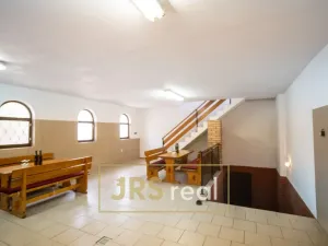 Prodej ubytování, Velké Bílovice, 285 m2