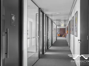 Pronájem kanceláře, Praha - Libeň, Voctářova, 416 m2
