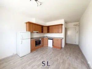 Pronájem bytu 2+kk, Jablonec nad Nisou, Liberecká, 40 m2