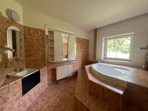 Dražba rodinného domu, Nové Hamry, 246 m2