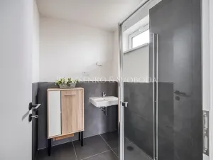 Prodej rodinného domu, Frymburk, 218 m2