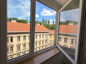 Prodej bytu 3+1, Praha, Hartigova, 64 m2
