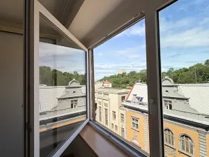 Prodej bytu 3+1, Praha, Hartigova, 64 m2