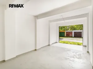 Prodej garáže, Praha - Řepy, U boroviček, 18 m2