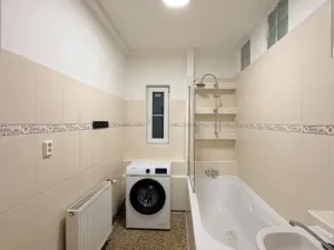 Pronájem bytu 2+1, Aš, Hlavní, 77 m2