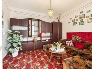 Prodej rodinného domu, Šakvice, Podzahrady, 288 m2