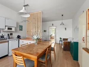 Prodej rodinného domu, Kožlany, Pražská, 135 m2