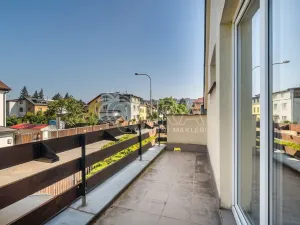 Pronájem bytu 2+kk, Praha - Prosek, Poleradská, 40 m2