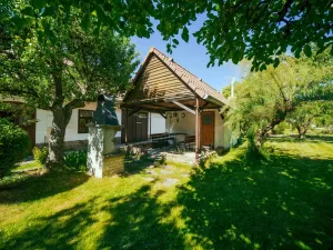 Prodej rodinného domu, Velký Chlumec - Malý Chlumec, 110 m2