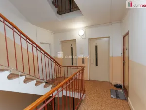 Prodej bytu 2+1, Kladno - Kročehlavy, Obránců míru, 53 m2