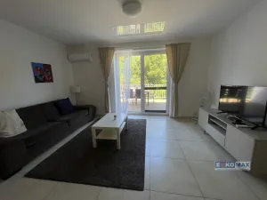 Prodej bytu 3+kk, Hlohovec, K zámečku, 79 m2
