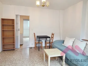 Pronájem bytu 1+1, Praha - Smíchov, Grafická, 36 m2