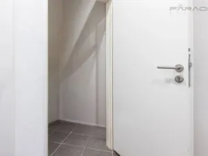 Prodej bytu 4+kk, Praha - Pitkovice, V Pitkovičkách, 100 m2