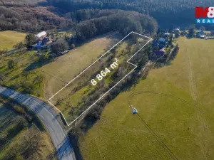 Prodej zahrady, Zlín - Kudlov, 8864 m2