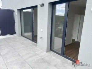 Pronájem bytu 2+kk, Kladno - Dubí, Ke křížku, 38 m2