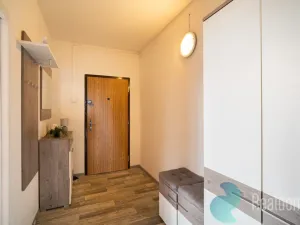Prodej bytu 3+1, České Budějovice, Labská, 72 m2