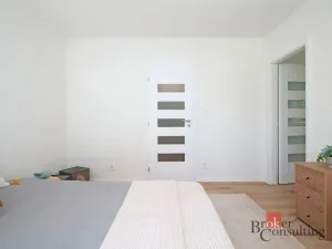 Prodej bytu 3+1, Liberec - Liberec VI-Rochlice, Na Jezírku, 70 m2