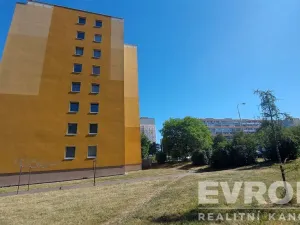 Pronájem bytu 3+1, Praha - Troja, Svídnická, 75 m2