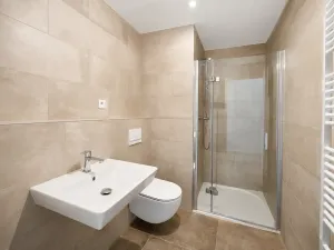 Prodej bytu 2+kk, Praha - Černý Most, Arnošta Valenty, 51 m2