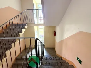 Prodej bytu 3+1, Mariánské Lázně - Úšovice, Hroznatova, 60 m2