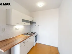 Pronájem bytu 2+kk, Praha - Háje, Kupeckého, 42 m2