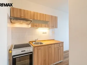 Pronájem bytu 3+1, Praha - Háje, Kupeckého, 70 m2