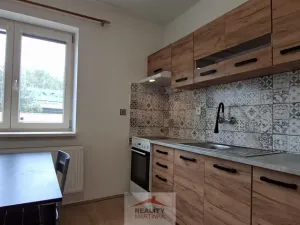 Pronájem bytu 2+1, Valašské Meziříčí - Krásno nad Bečvou, Zámecká, 75 m2