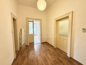 Pronájem bytu 2+1, Praha - Nové Město, Petrské náměstí, 89 m2