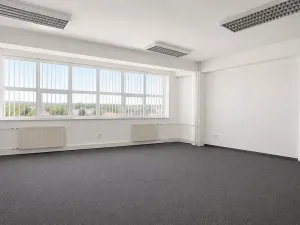 Pronájem kanceláře, Brno, Olomoucká, 163 m2