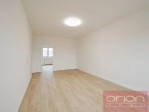Pronájem bytu 2+1, Praha - Veleslavín, Na Petřinách, 52 m2