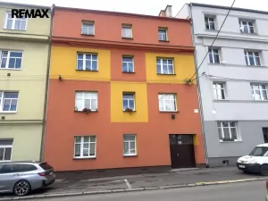 Prodej bytu 2+1, Karlovy Vary, Západní, 62 m2