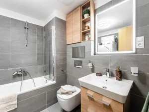 Prodej bytu 3+kk, Praha - Dolní Chabry, U Traktorky, 78 m2