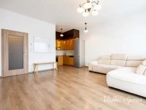 Pronájem bytu 3+kk, Praha - Hostivař, Rižská, 70 m2