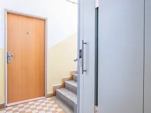 Pronájem bytu 2+1, České Budějovice - České Budějovice 5, Dobrovodská, 56 m2