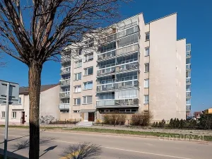 Pronájem bytu 2+1, České Budějovice - České Budějovice 5, Dobrovodská, 56 m2