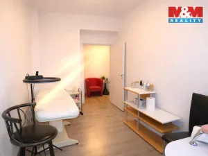 Pronájem obchodního prostoru, Ostrava - Mariánské Hory, 28. října, 25 m2