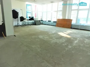 Pronájem obchodního prostoru, Praha - Stodůlky, Mukařovského, 347 m2
