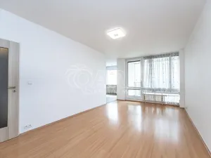 Pronájem bytu 3+1, Praha - Kobylisy, Kaňkovského, 68 m2