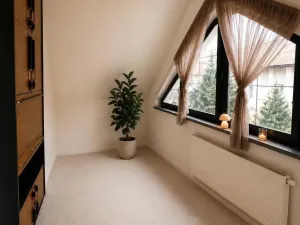 Pronájem bytu 3+1, Praha - Radotín, Dehtínská, 115 m2