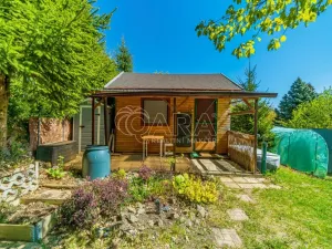 Pronájem chaty, Kralupy nad Vltavou - Mikovice, U Studánky, 15 m2