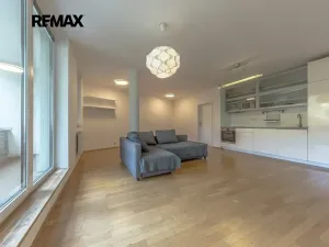 Prodej bytu 2+kk, Praha - Michle, U michelského mlýna, 70 m2