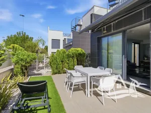 Prodej rodinného domu, Orihuela, Španělsko, Paseo Marítimo de Punta Prima, 84 m2